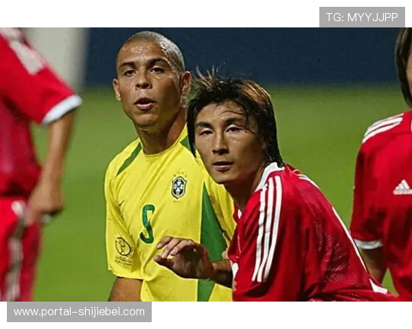 韩日世界杯足球赛的精彩比赛集锦与战术分析